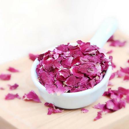 How to Freeze Rose Petals at Home